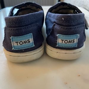 Toms Toddler 7 Shoes